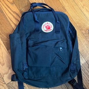 Fjall Raven navy backpack mint condition.
